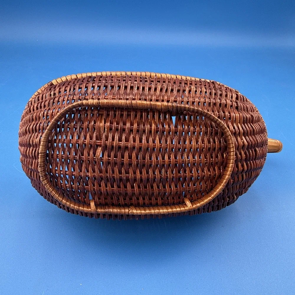 Vtg (2) Wicker Goose Duck Basket storage Country Farmhouse Primitive Planter